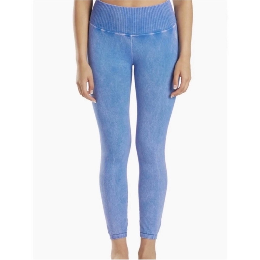 Free people movement good karma blue leggings